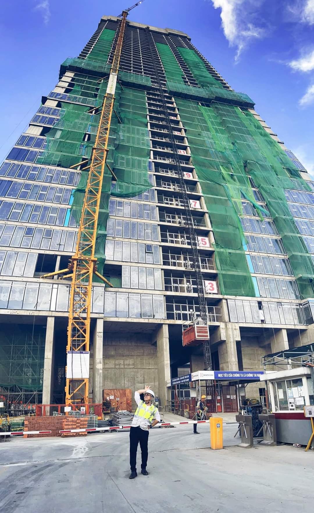 西贡巴生区 GRAND MARINA 公寓项目的进展 2022 年 5 月 1 日
