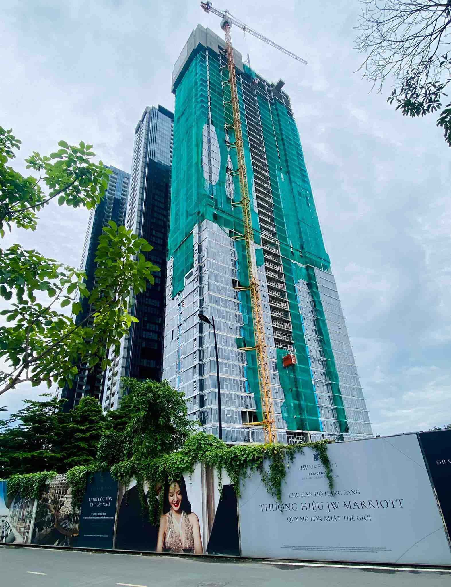 Update the progress of the Grand Marina, Saigon luxury apartment project in July 2022