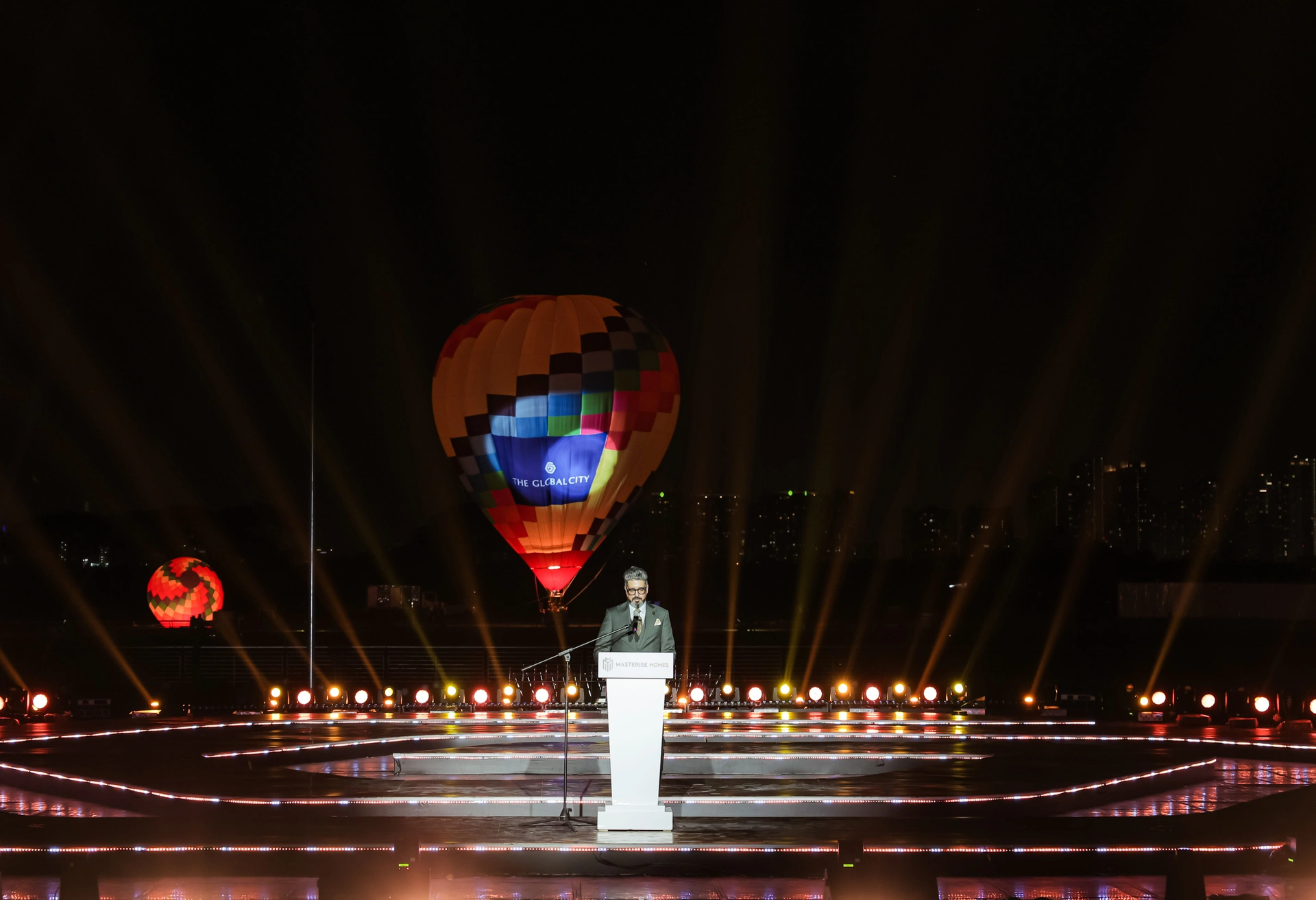 At The Global City - Masterise Homes opened the largest water music zone in Southeast Asia 
