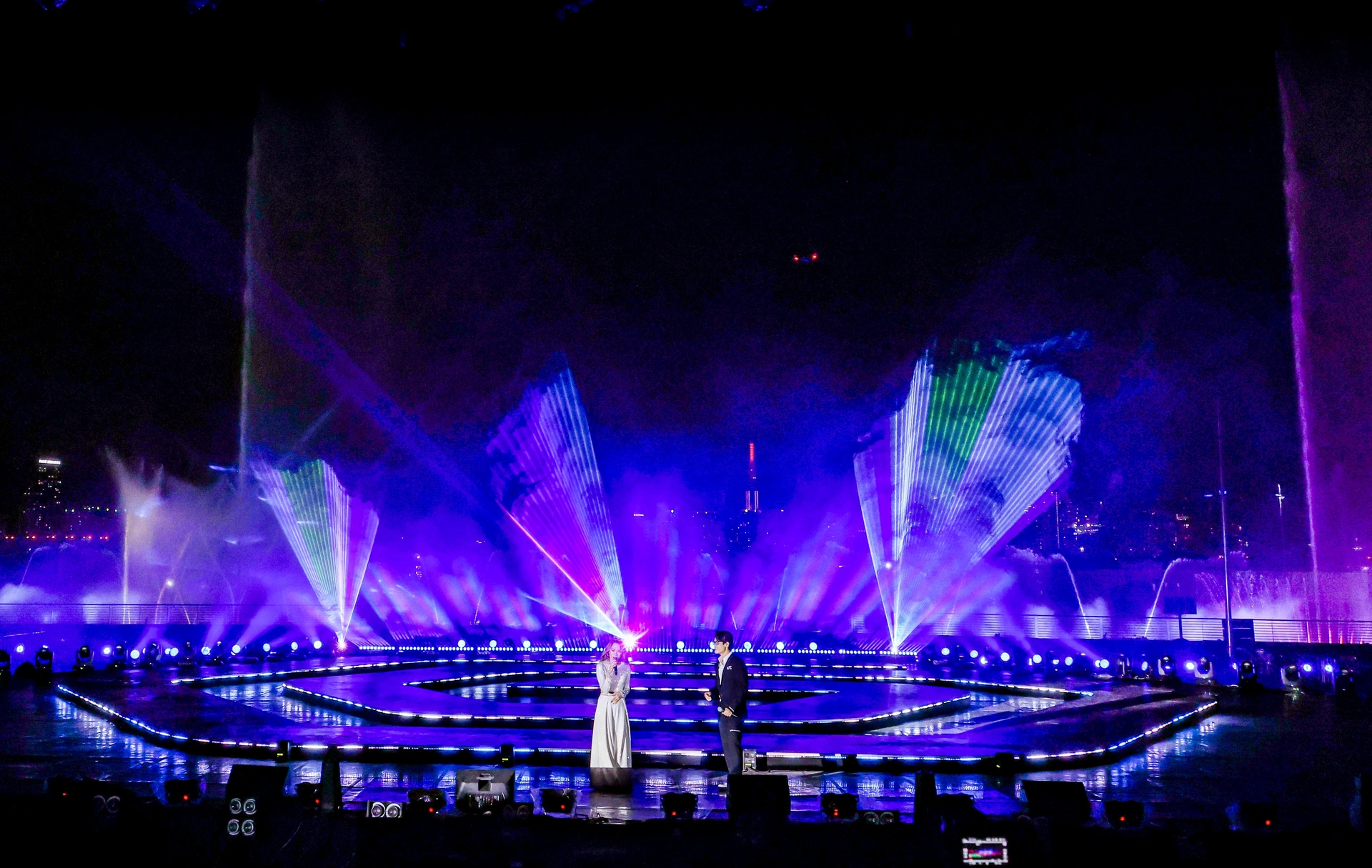 At The Global City - Masterise Homes opened the largest water music zone in Southeast Asia