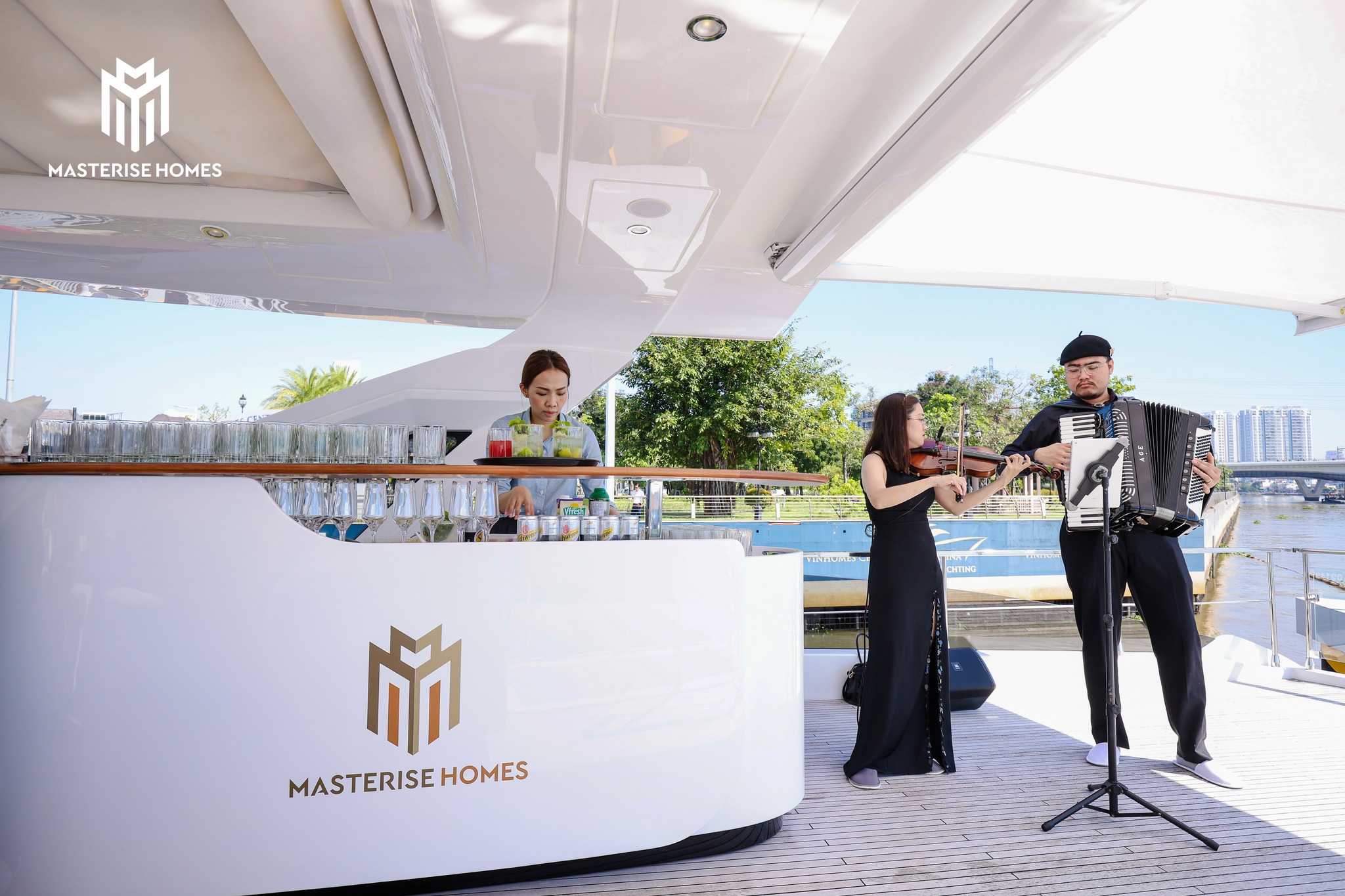 “了解品牌才能打造品牌” | MASTERISERS 体验 OCEAN MASTER——越南最奢华的超级夹克