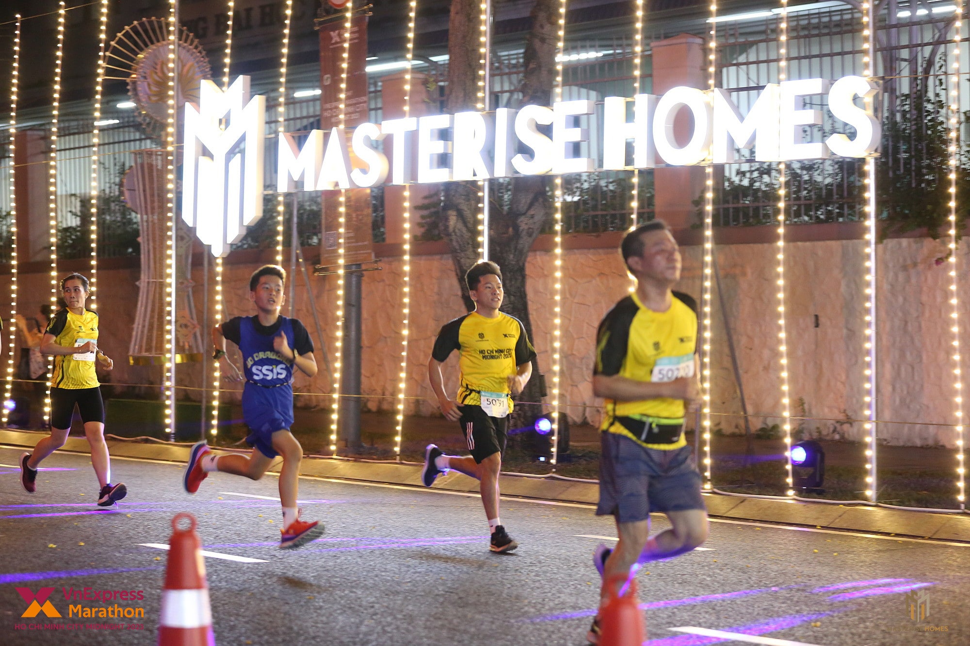 MASTERISE HOMES JOINS OVER 10,000 RUNNERS TO COMPLETE THE FIRST NIGHT RUN IN HO CHI MINH CITY.