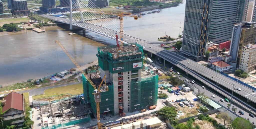 Project progress of Grand Marina Saigon and The Sun Tower in February 2023