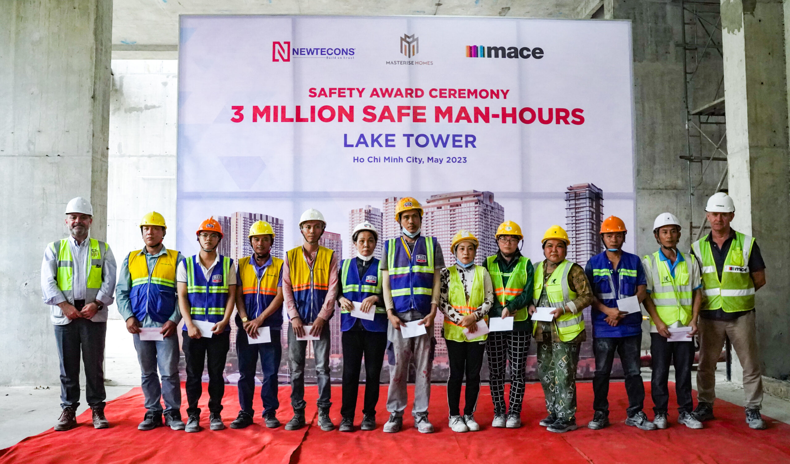 Chúc mừng dự án Grand Marina, Saigon với tòa Lake cán mốc 3 triệu giờ an toàn